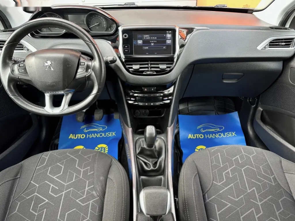 Peugeot 2008, 1.2 Puretech 60KW - 9