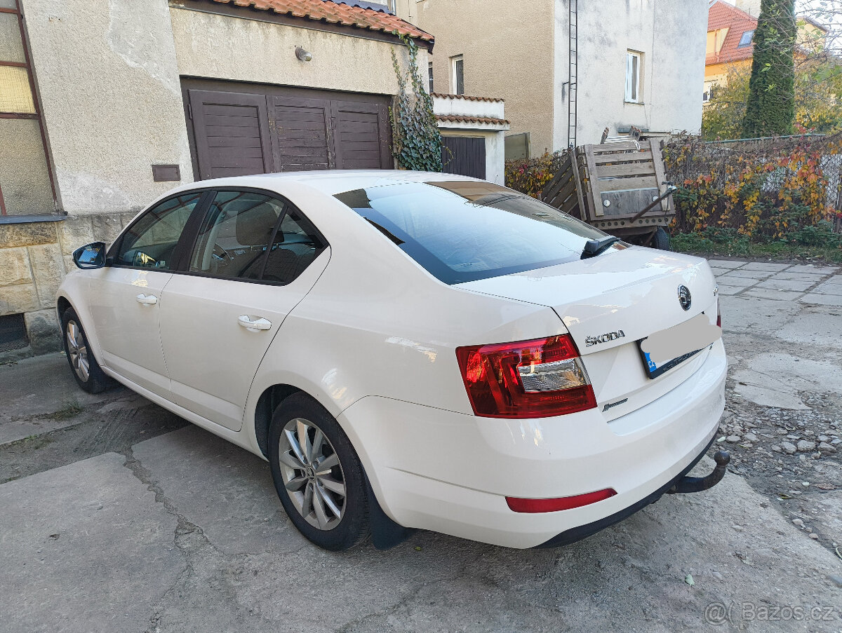Škoda Octavia 1.4 tsi Gtec pravidelné servisy a Výborný stav - 9