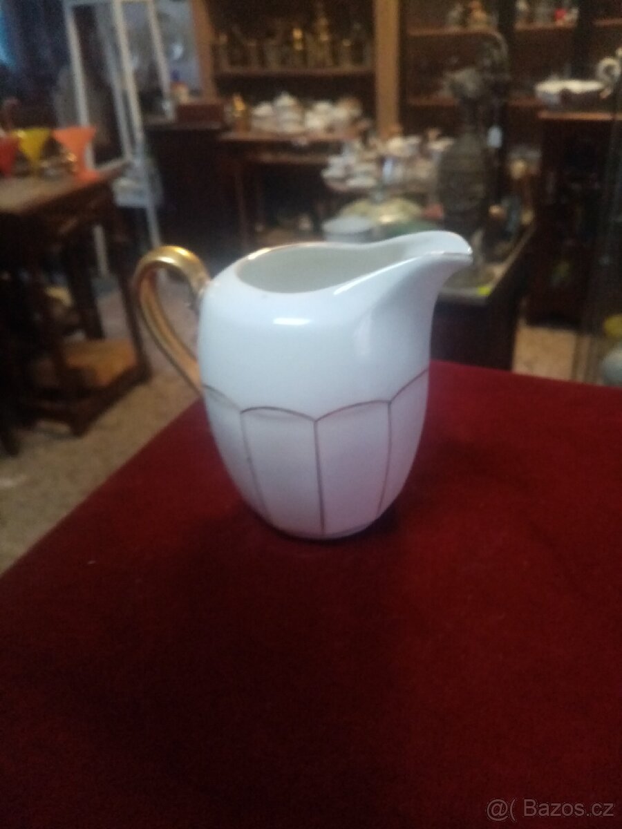 Starožitná porcelánová konvice na mléko - 9