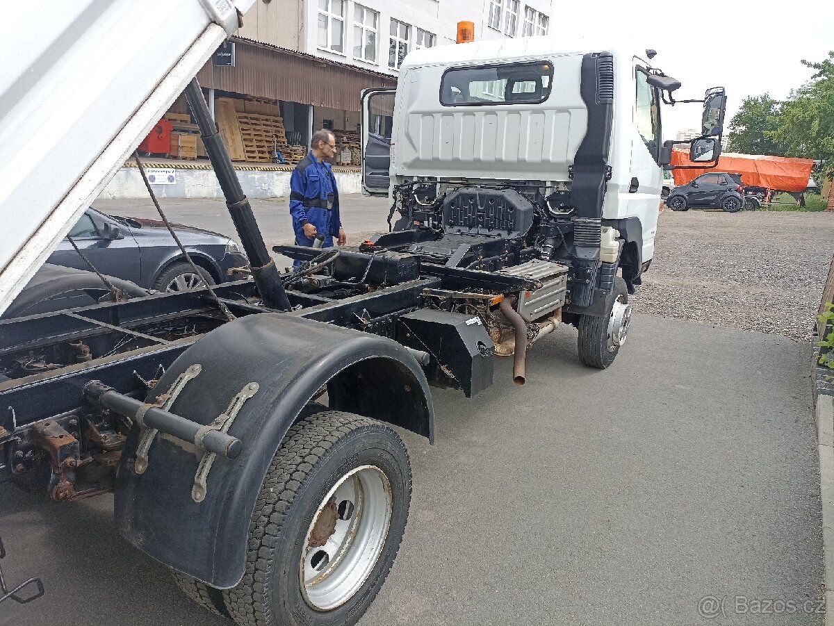 Mitsubishi Fuso 4x4 - 9