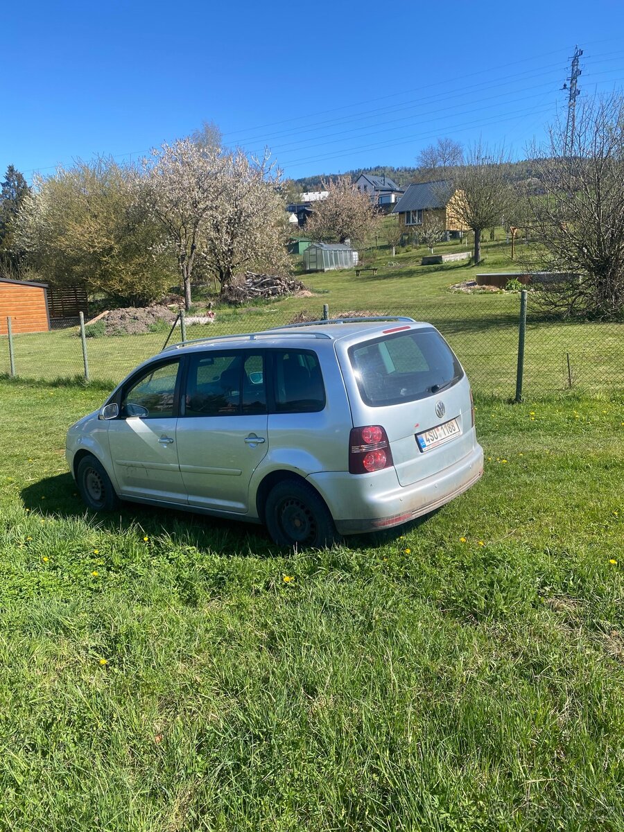 Vw touran - 9