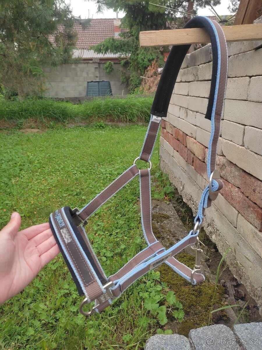 Eskadron ohlávky a vodítka - 9