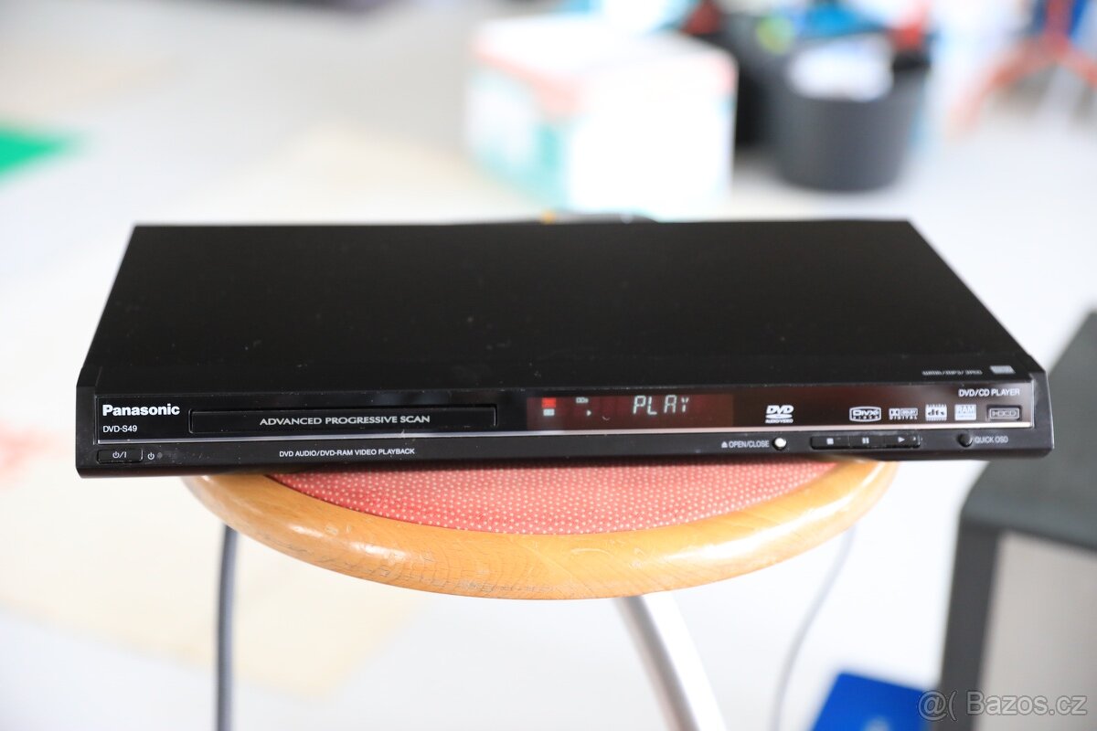 PANASONIC DVD S49 přehrávač - 9