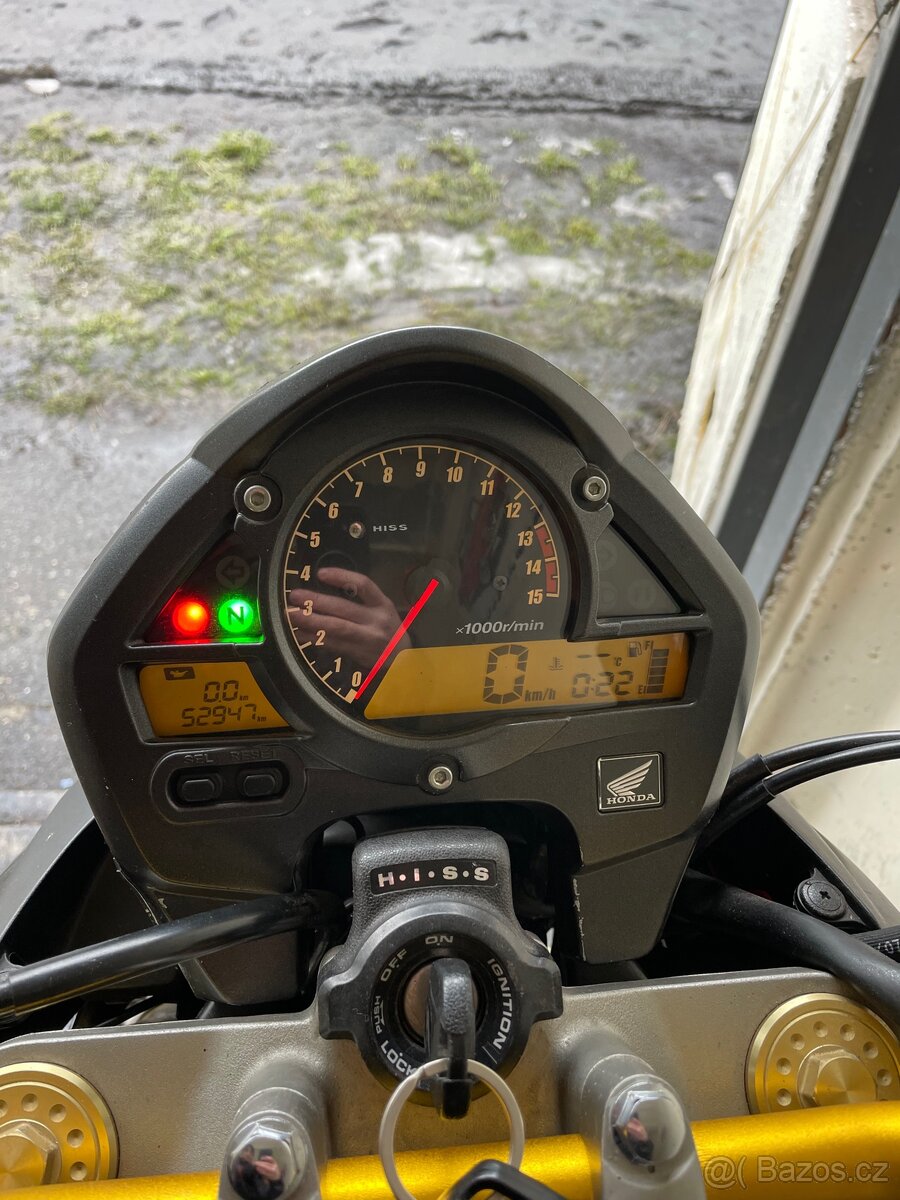 Honda Hornet CB 600f - 9