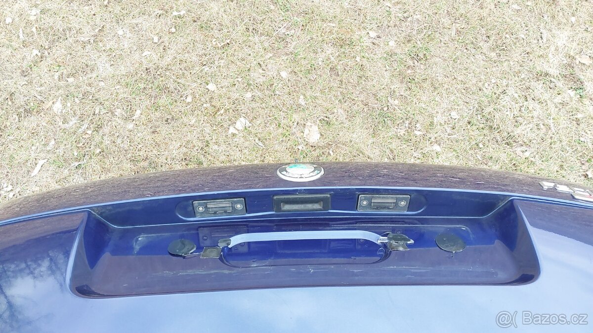ŠKODA FABIA 2 – DVEŘE KUFRU MODRÉ 5dv. - 9