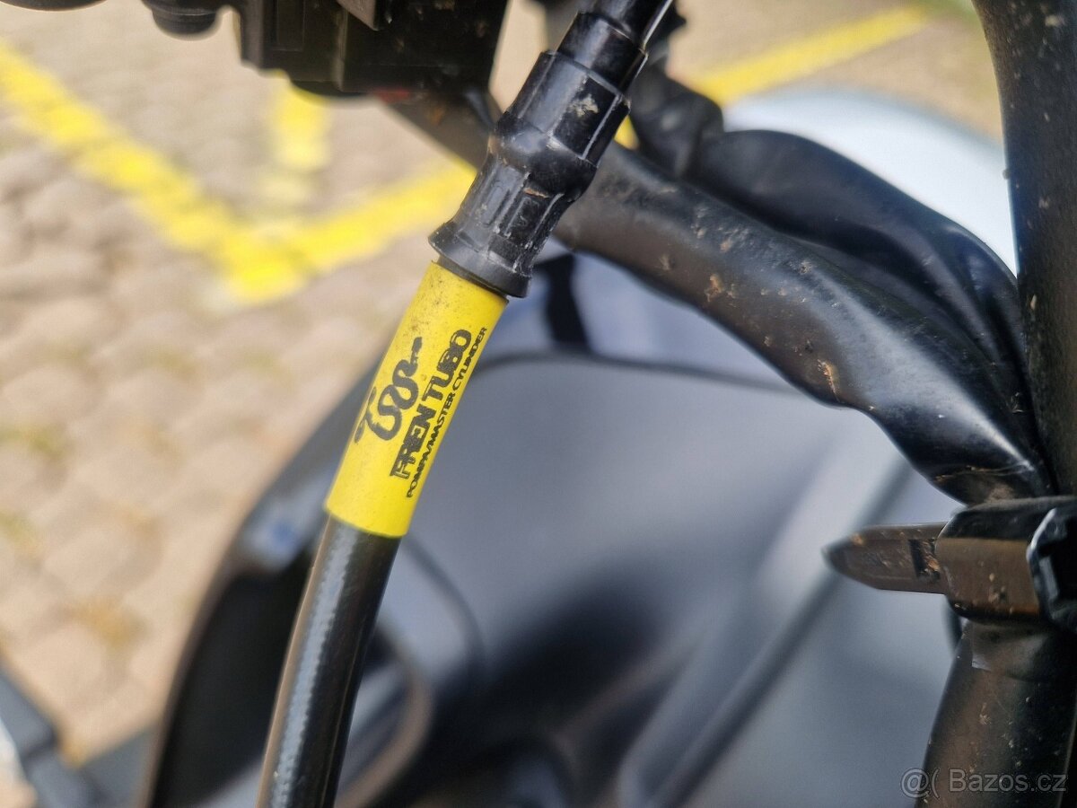 Yamaha MT 09 SP 2023 - 9