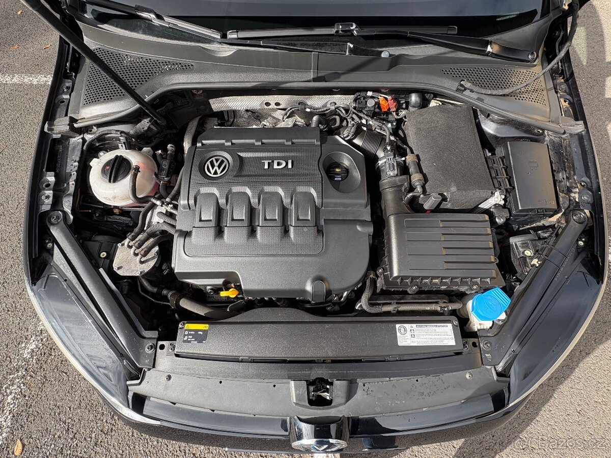 VOLKSWAGEN GOLF VII 1.6TDI PARKASSIST - 9