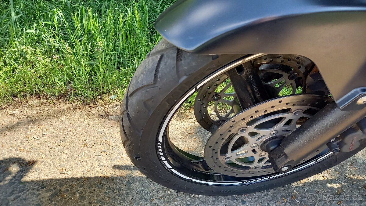 Suzuki DL 650 V-Strom, rok 2006, 49kW - 9