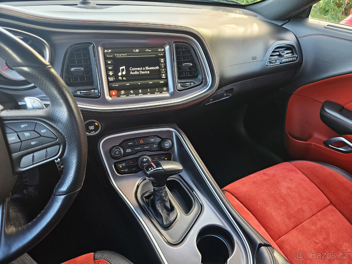 Dodge Challenger 6.4 Hemi R/T Scatpack Shaker 2021 - 9