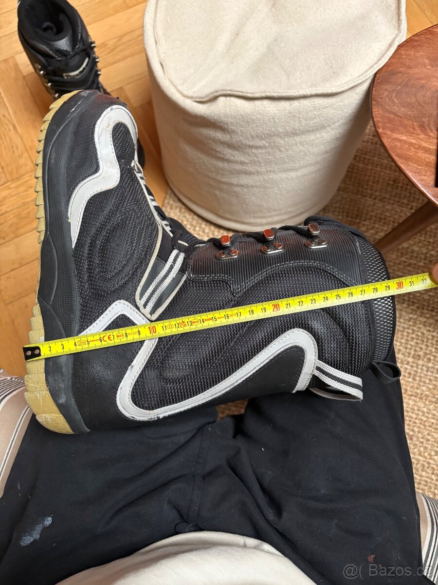 Snowboard Crazy Creek s botama - 9