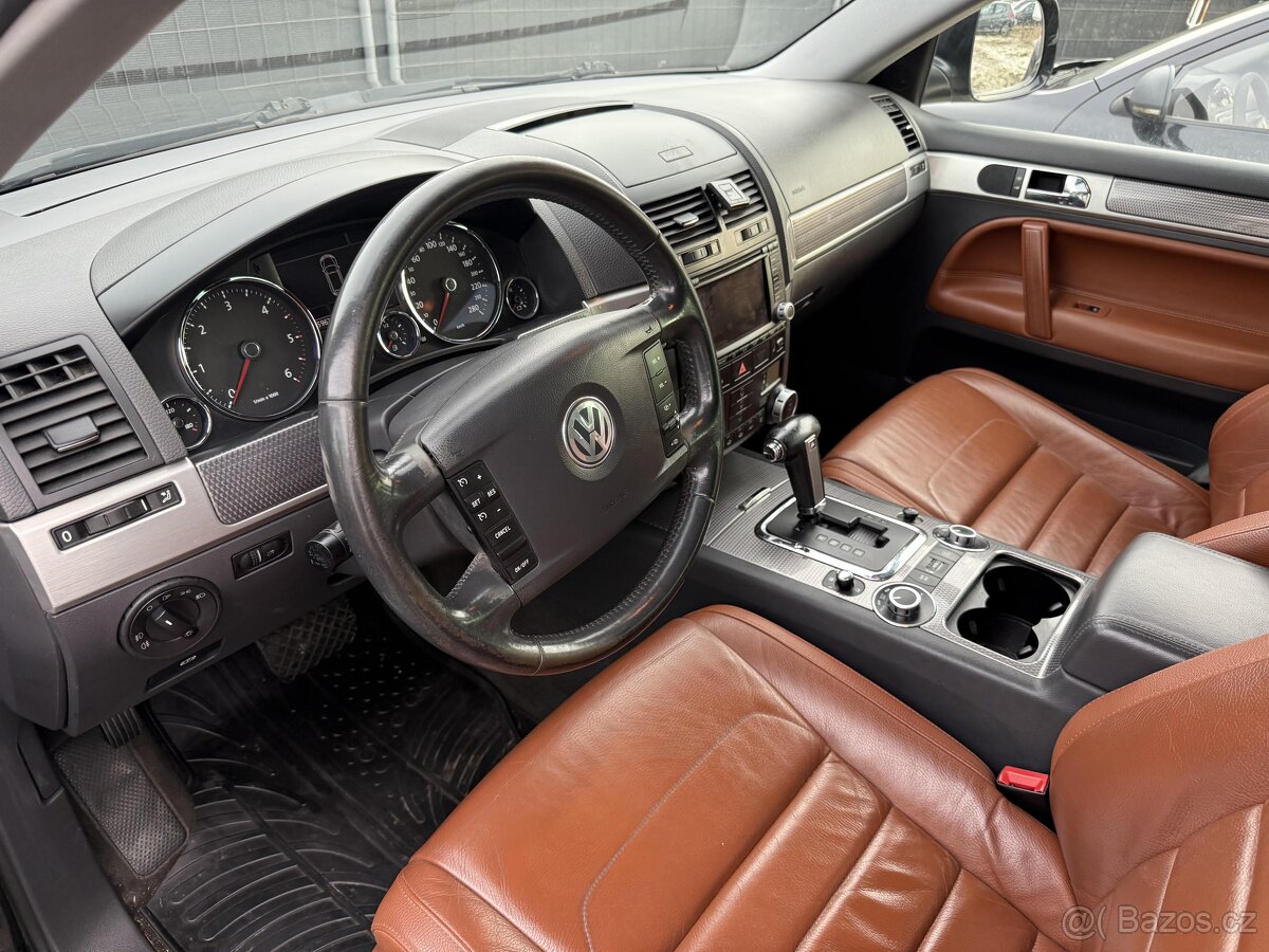 VW Touareg 3.0tdi 165kW rv.2010 Facelift •Najeto 164TKM• - 9