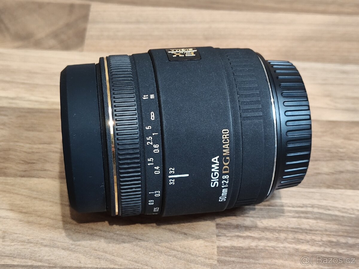 Sigma 50mm /f2.8 DG Macro EX (Canon) - 9