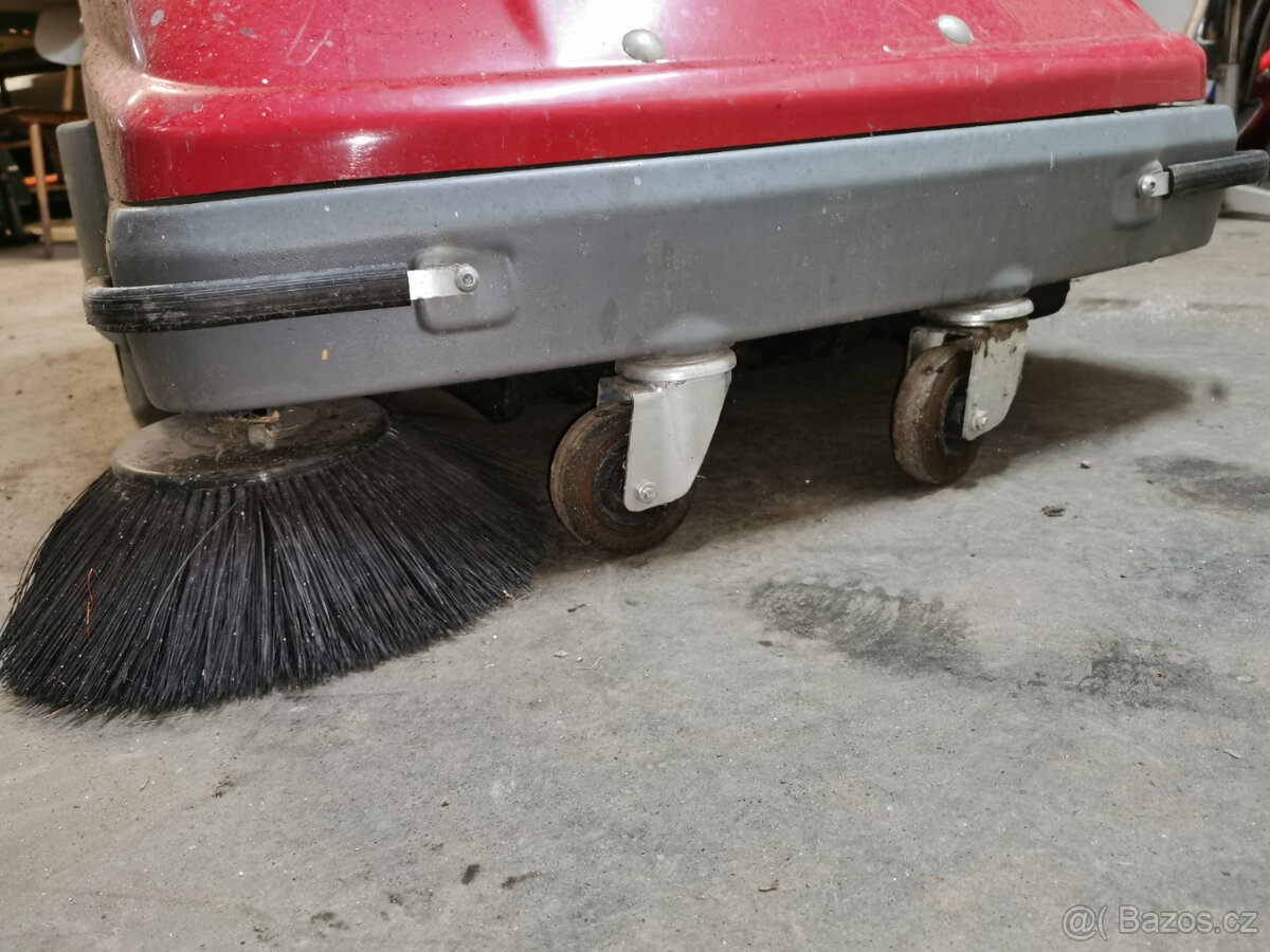 Čistící stroj Portotecnica LION 700 H - 9