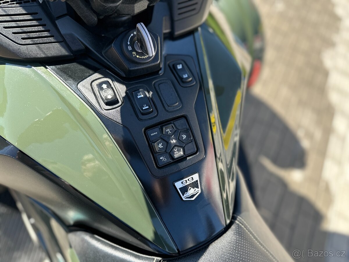 Can-am Spyder 1330 RT Sea to Sky SE6 MY2023 - 9