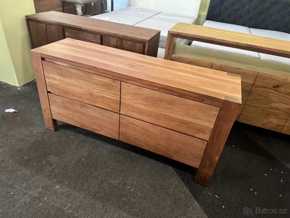 Krásná NOVÁ šuplíková Komoda Philon přírodní akát - 9