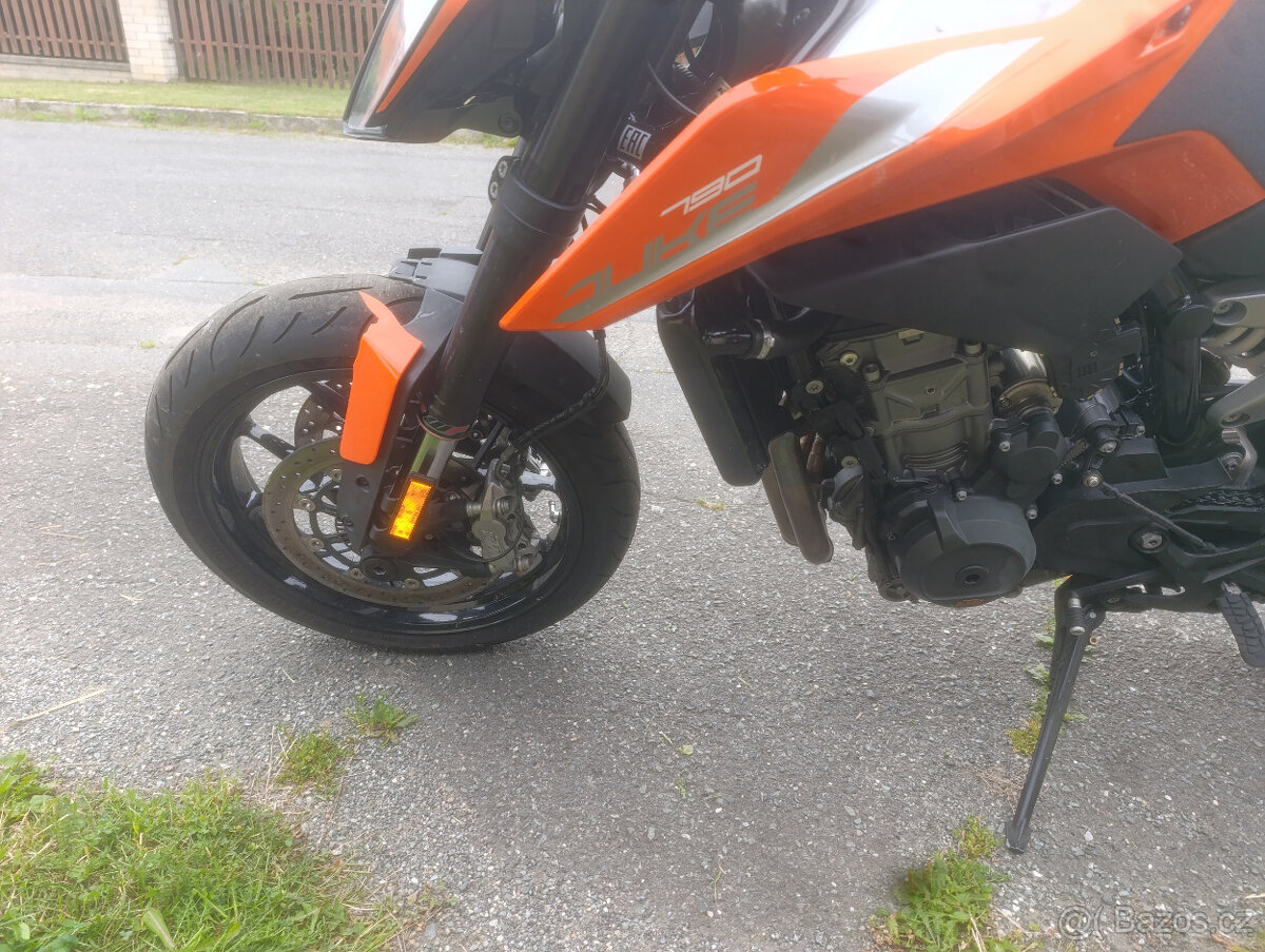KTM DUKE 790 - 9