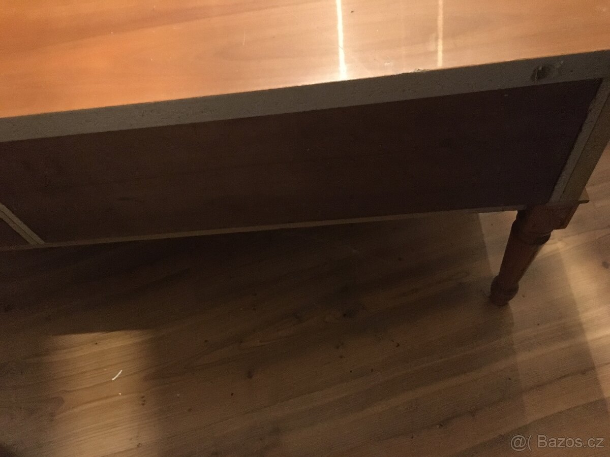 Starozitny stolek - 9