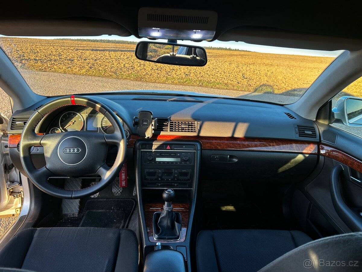 Audi A4 B6 2.0i 96 kW – r. 2001 - 9