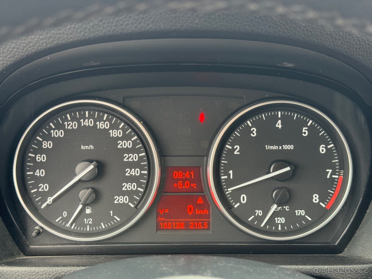 BMW E92 335i Manuál - 9