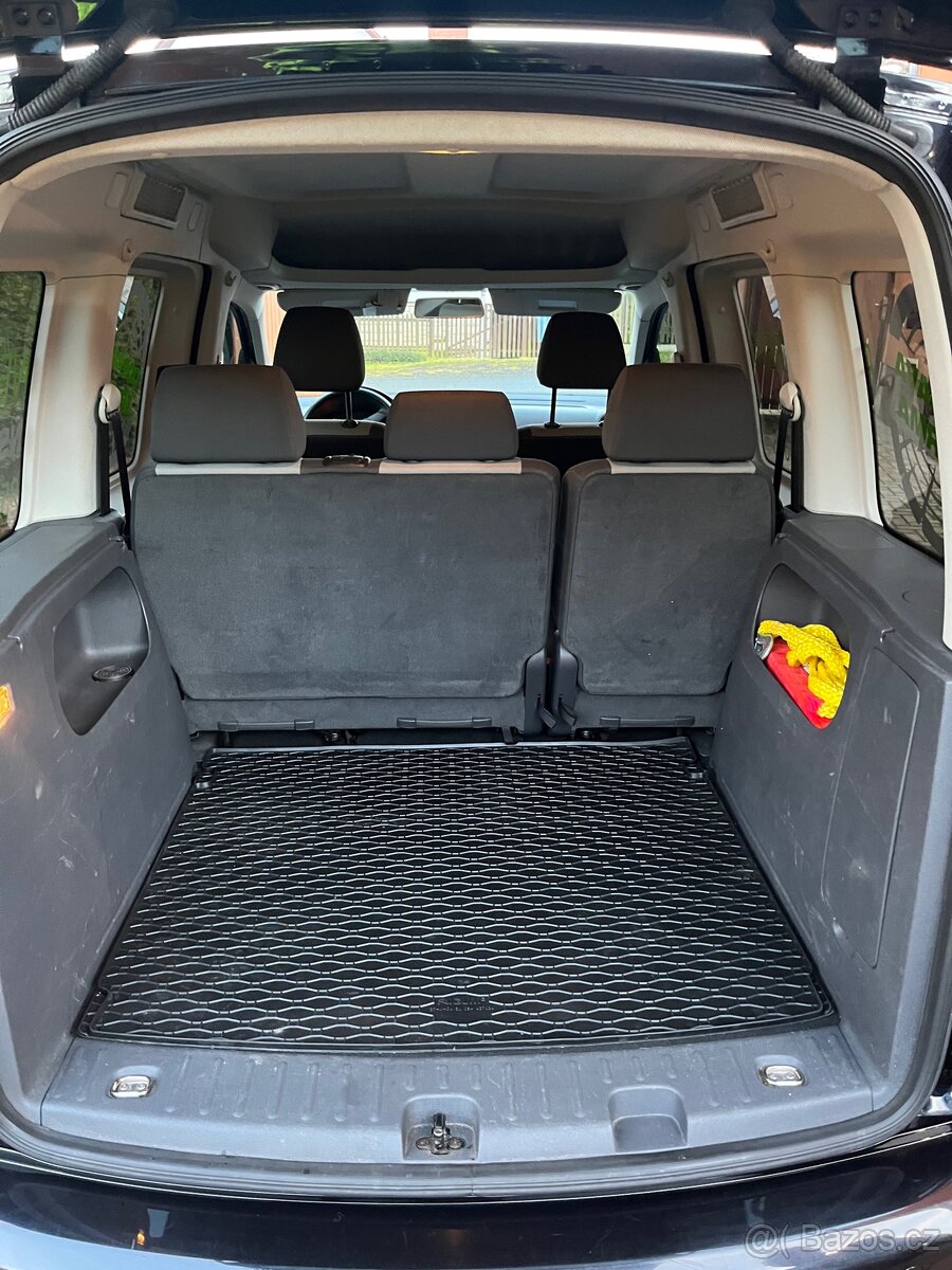 Volkswagen Caddy 1.6 Tdi - 113000 km - DPH - 9