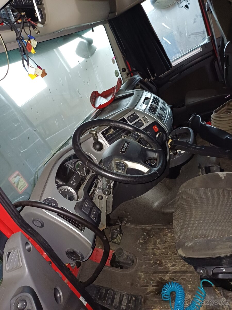 Kompletní kabina Daf XF 106 - 9