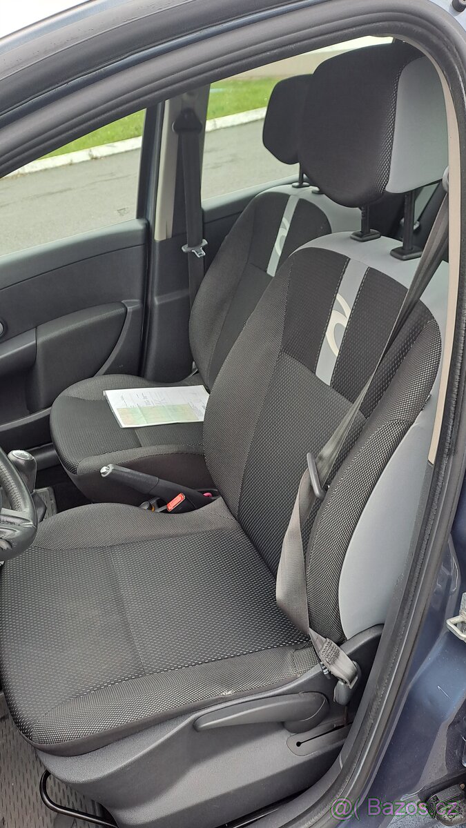 Renault clio combi - 9