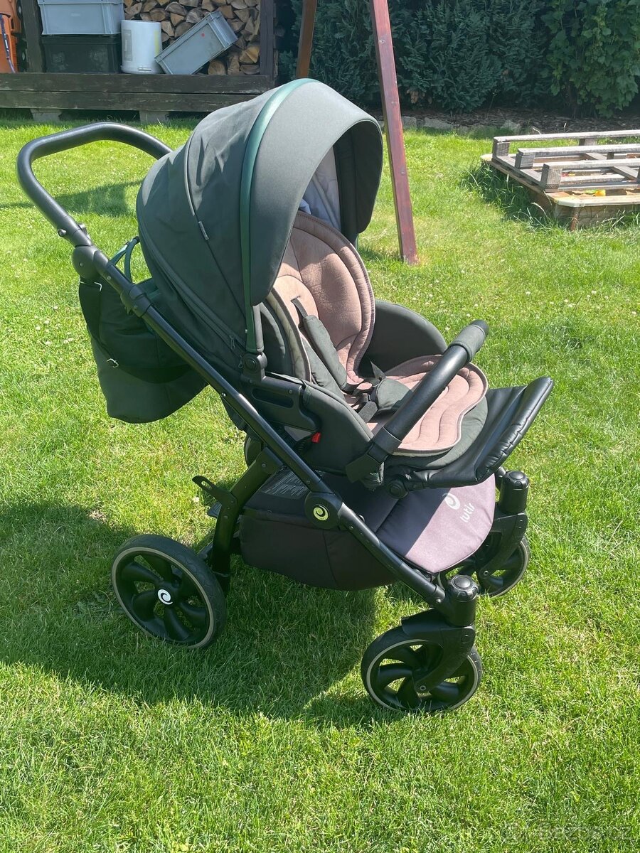 Kočárek TUTIS UNO+ (trojkombinace) - 9