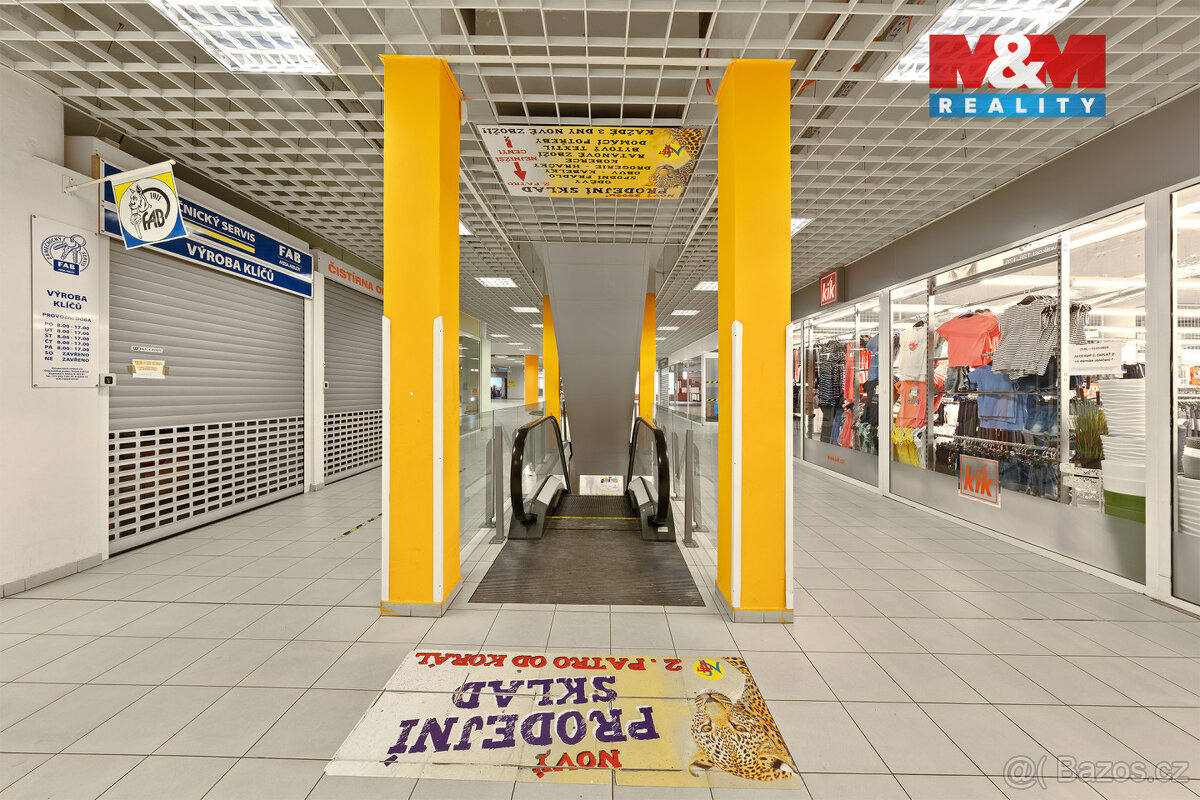 Pronájem obchod a služby, 2 013 m², Děčín, ul. Plzeňská - 9