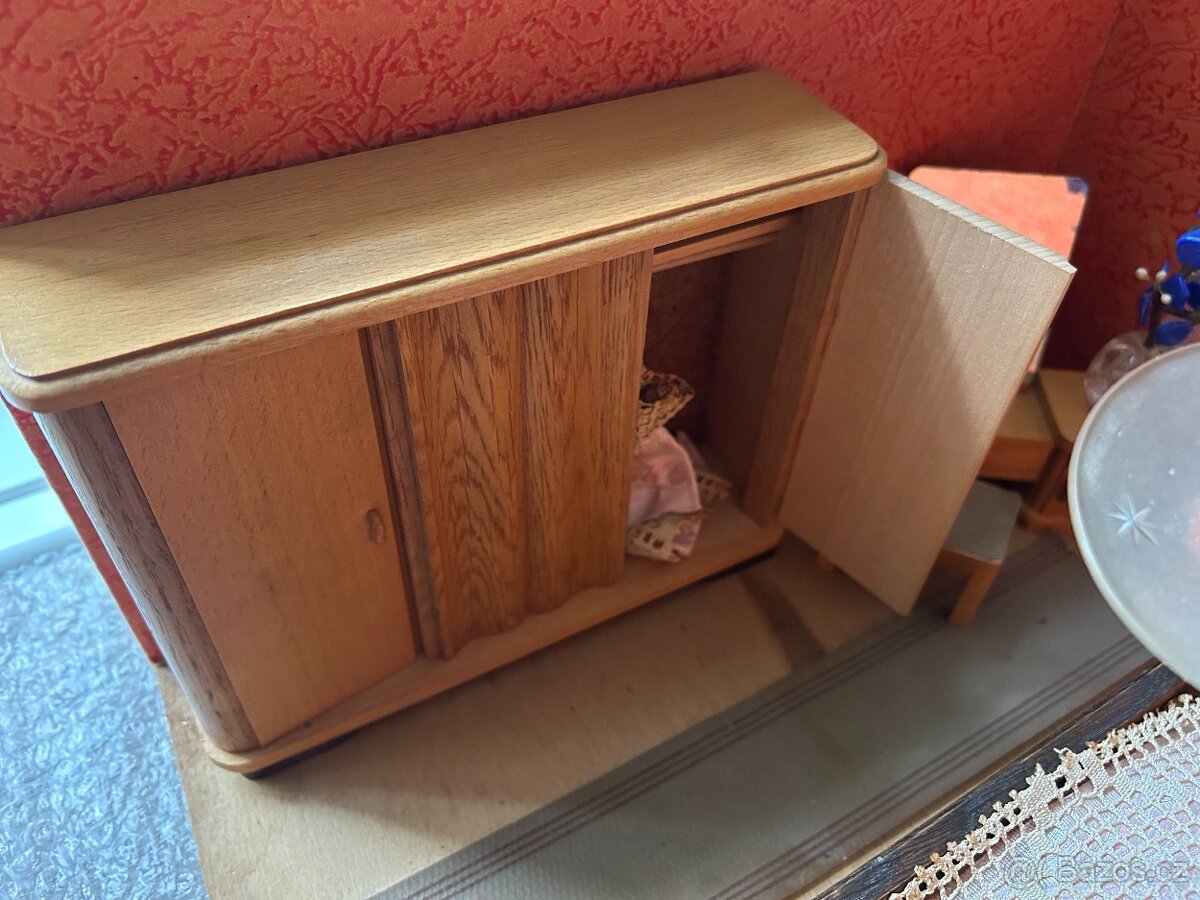 Prodám pokojíček pro panenky - kuchyňka a ložnice - 9