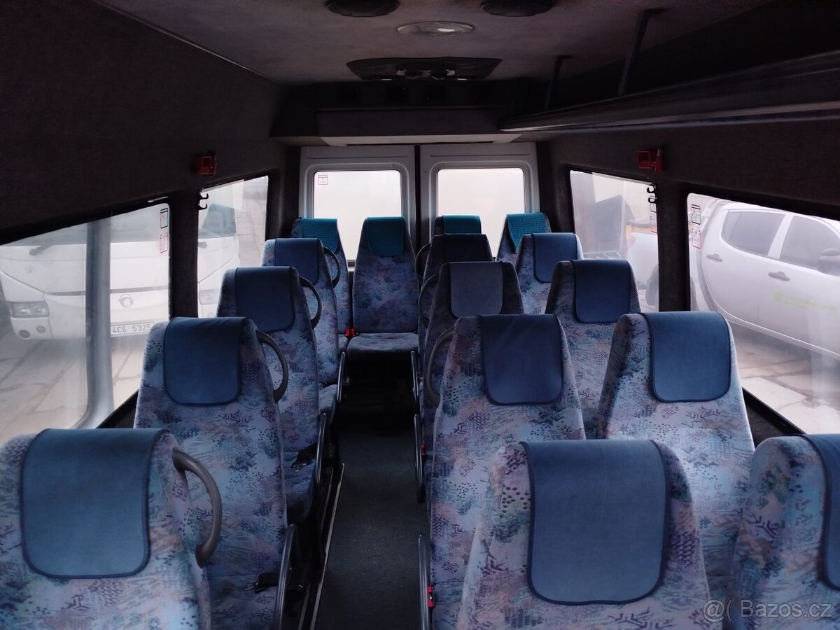 Mercedes Sprinter 413CDi 20+1 - 9