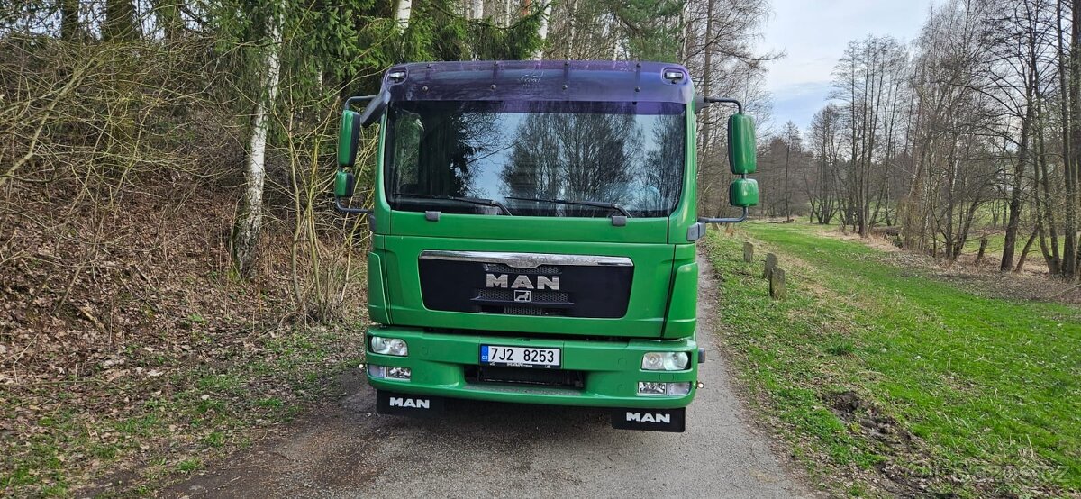 Man TGL 12.220 hákový nosič kontejnerů - 9