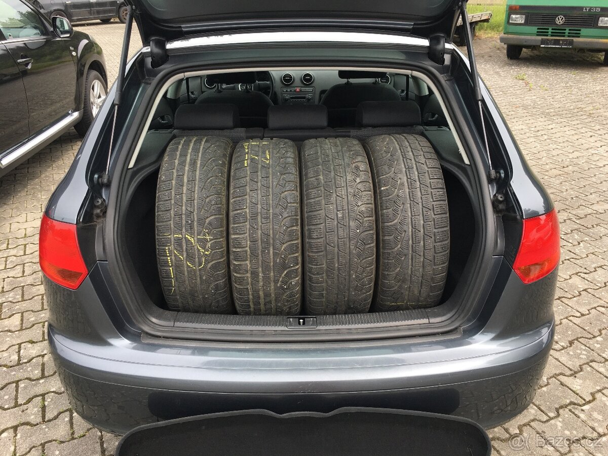 Audi A3 Sportback 1.6 - 9