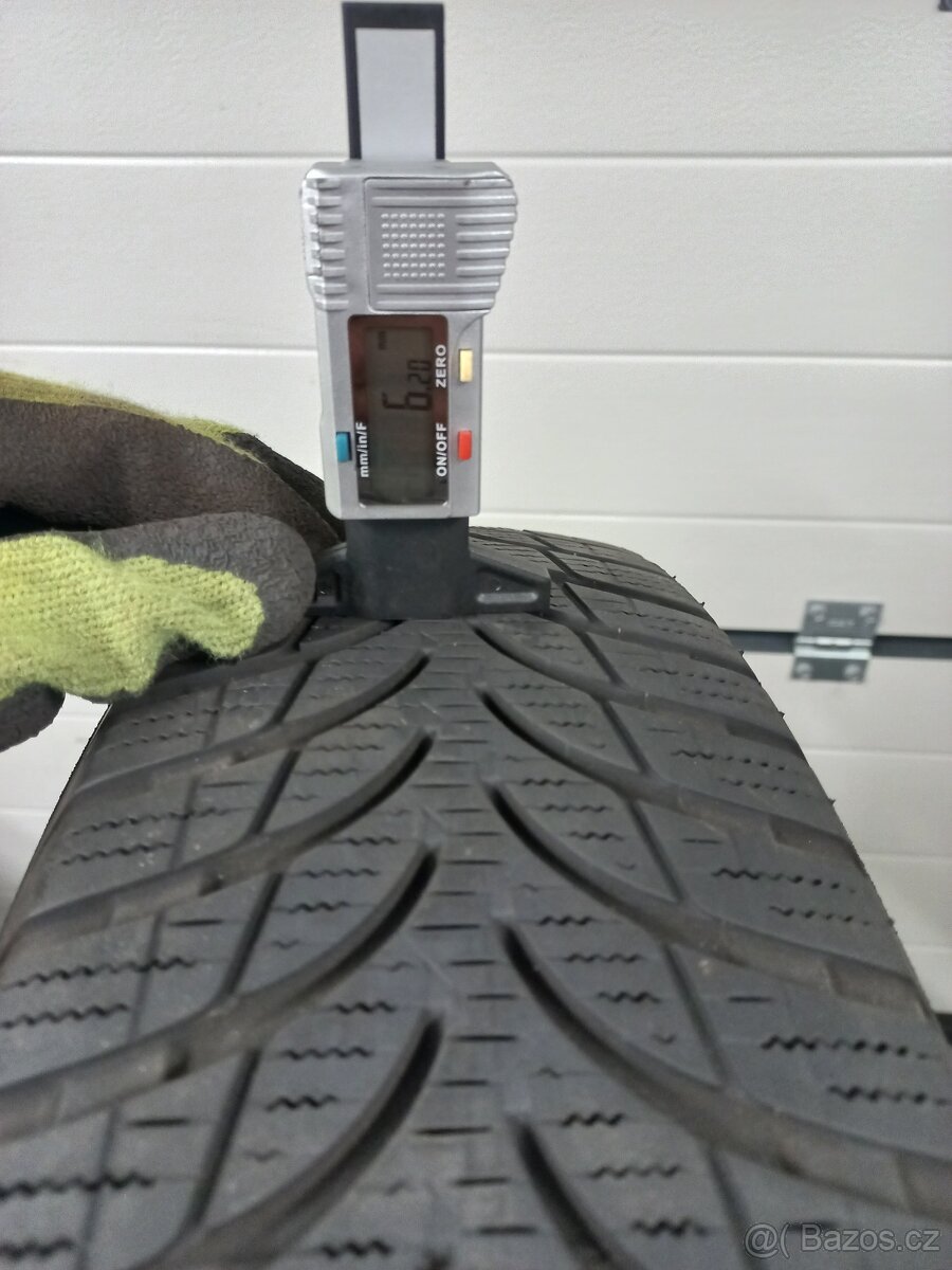 BMW i3 zimní sada Styling 428 DOT 23/22 pneu 155 70 19 6 mm - 9