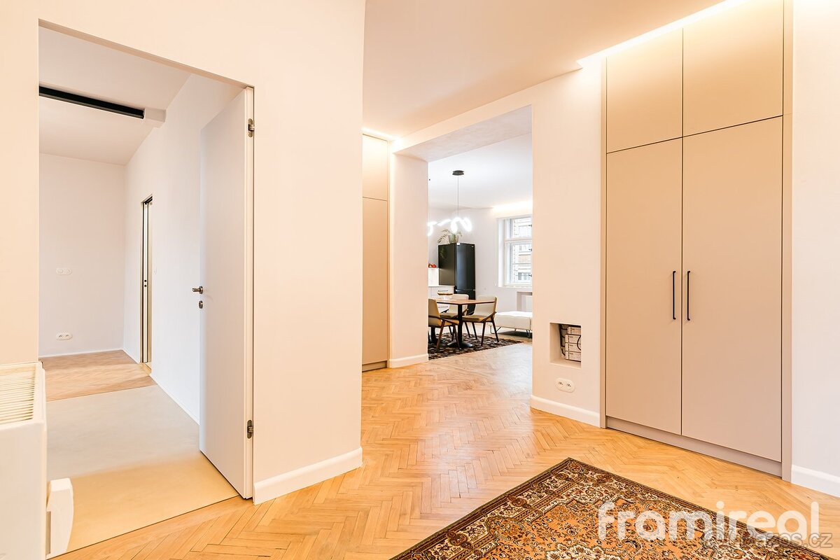 Pronájem bytu 3+kk 97 m², Brno - Královo Pole, ev.č. 01973 - 9