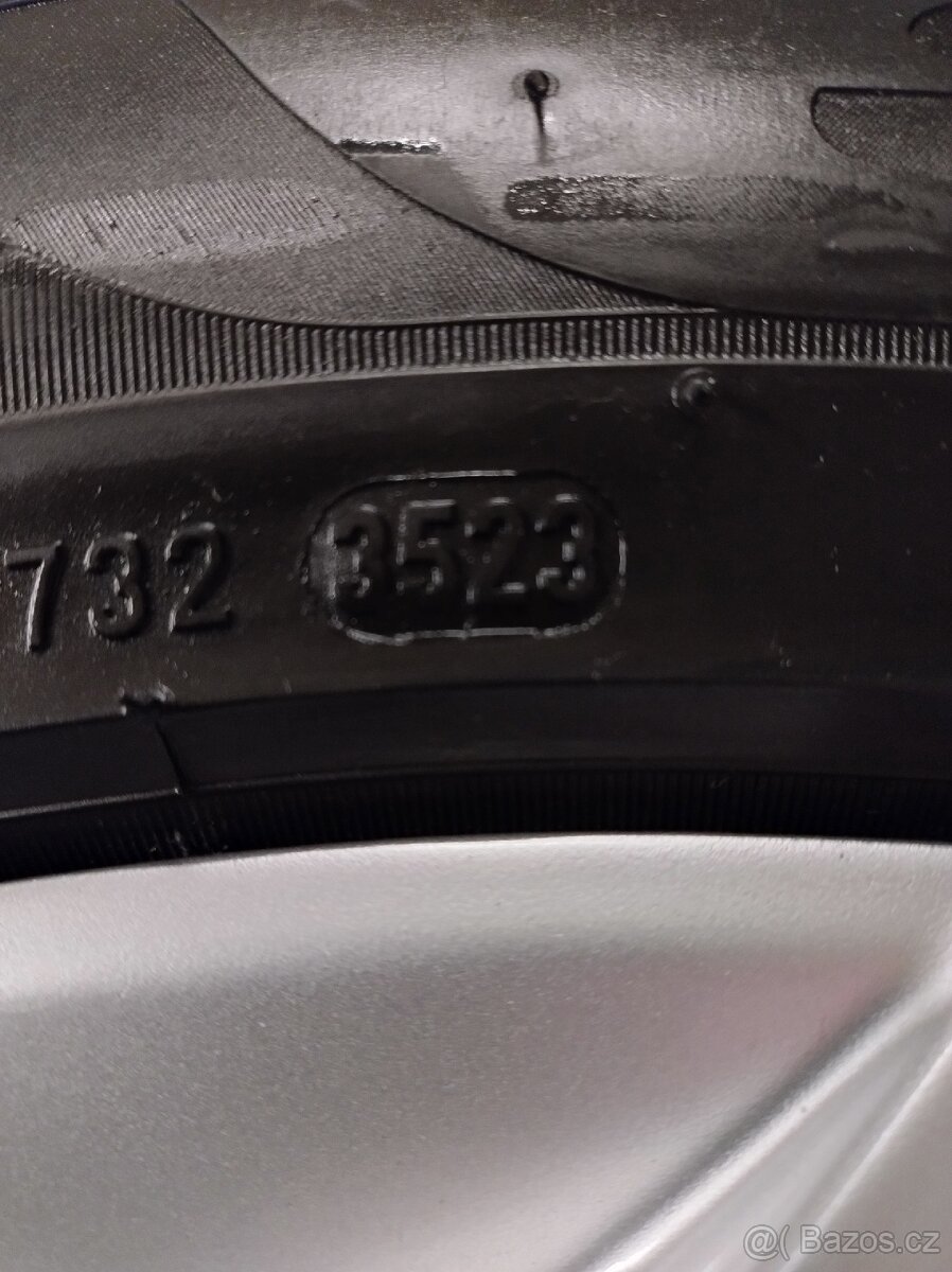 Zimní 235/55/18 MAZENO ORIGINÁL KODIAQ II - 9