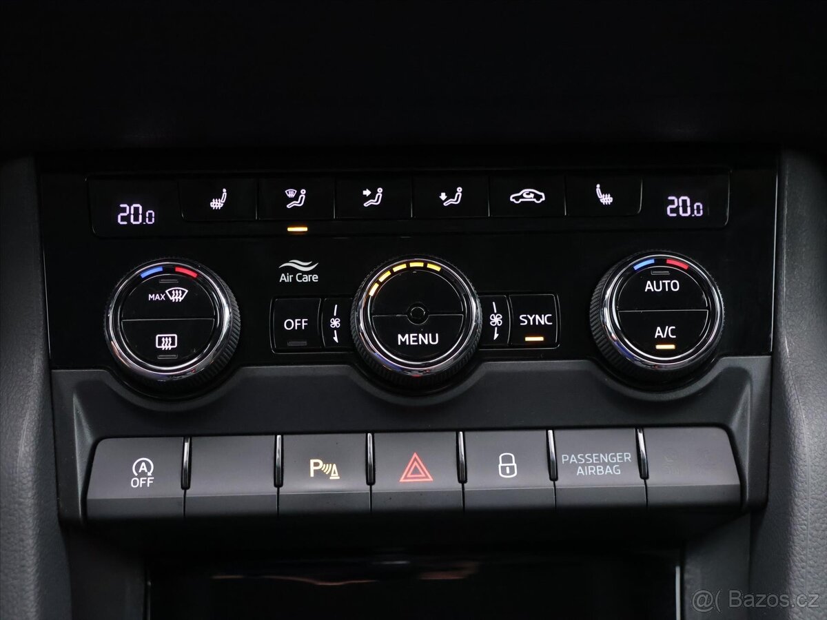 Škoda Karoq 1,5 TSI 110kW CZ Style DPH (2022) - 9