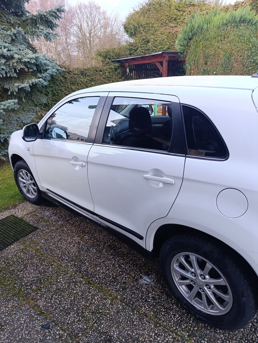 Mitsubishi ASX, 1,6 benzín,86kw,2013,165000km - 9