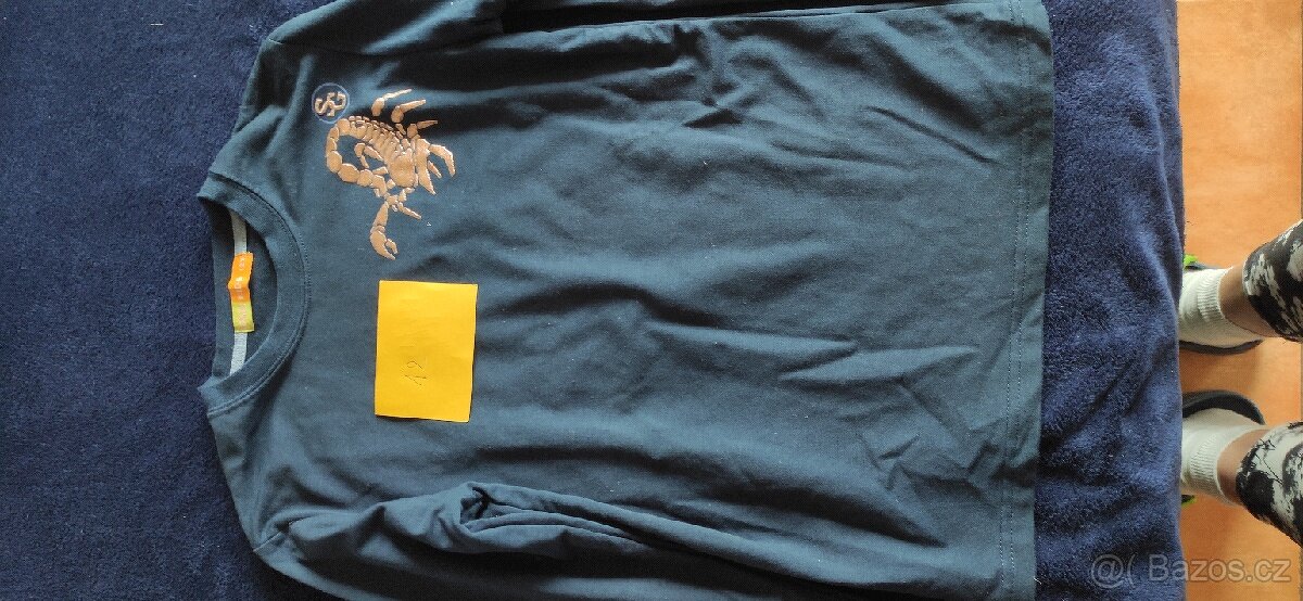 Trika , tepláky,bunda - 9