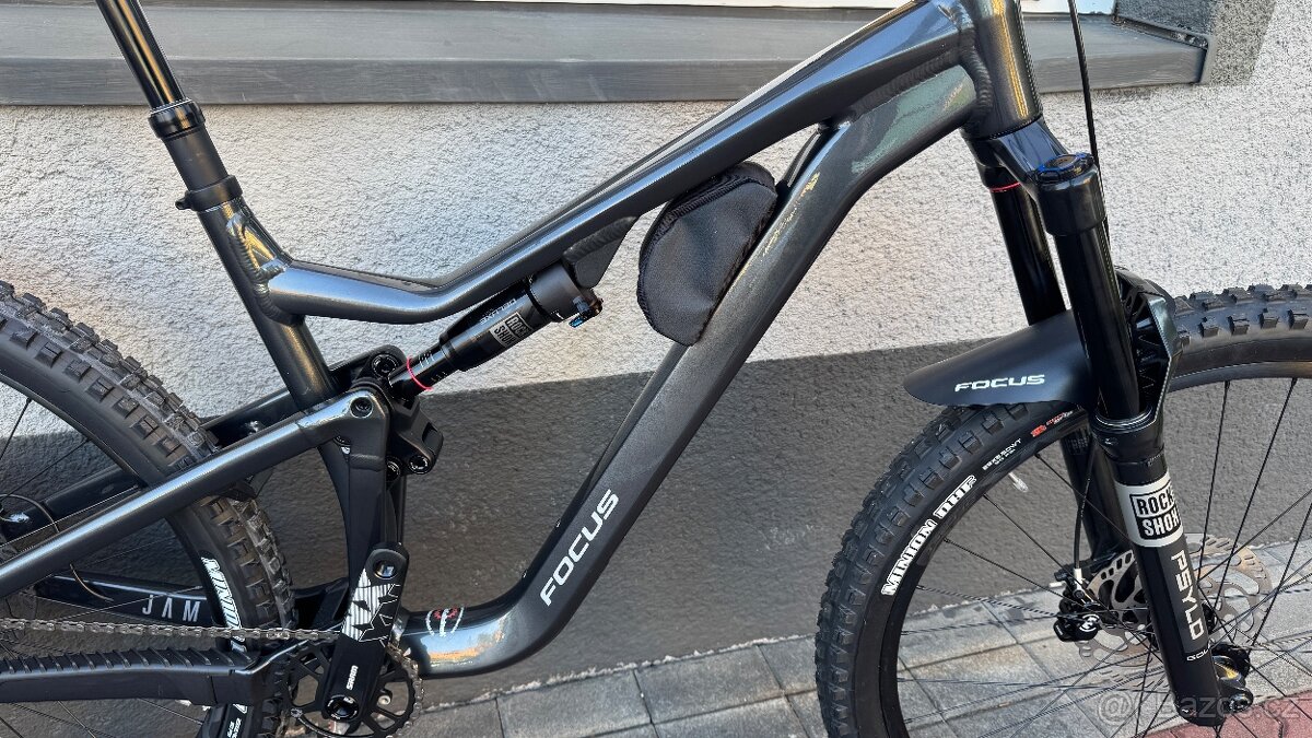 Horské kolo Focus JAM 6.8 Black - 9