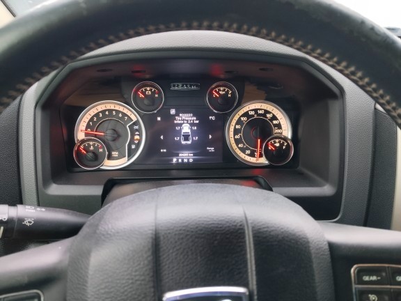 DODGE RAM 1500 5.7 HEMI, 4x4, 2015 - 9