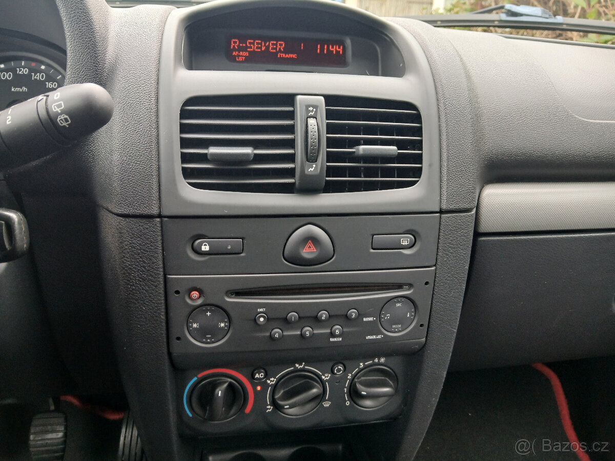 Renault Clio 1.2 KLIMA Pěkný stav - 9