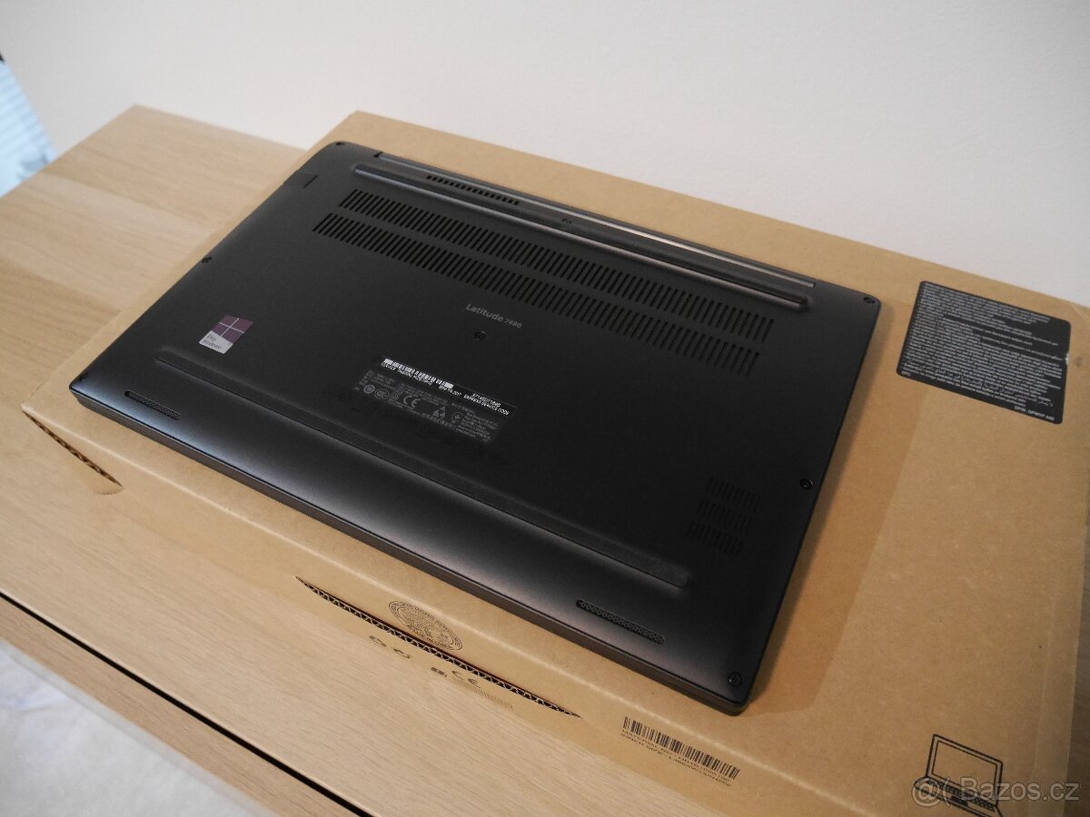 Dell Latitude 74xx Core-i7,FullHD,SSD,LTE,CZpodsvícená kláv. - 9