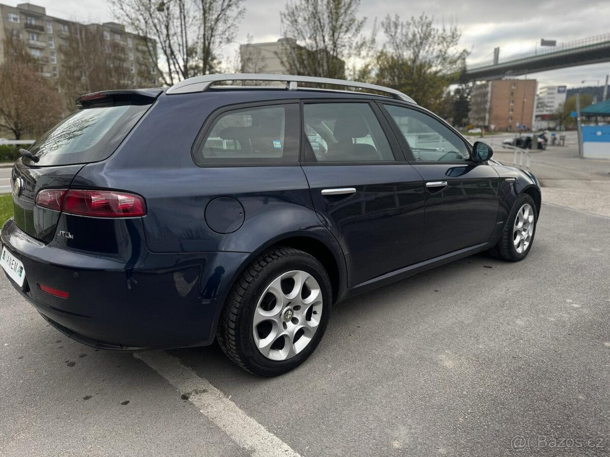 Alfa Romeo 159 Sportwagon - 9