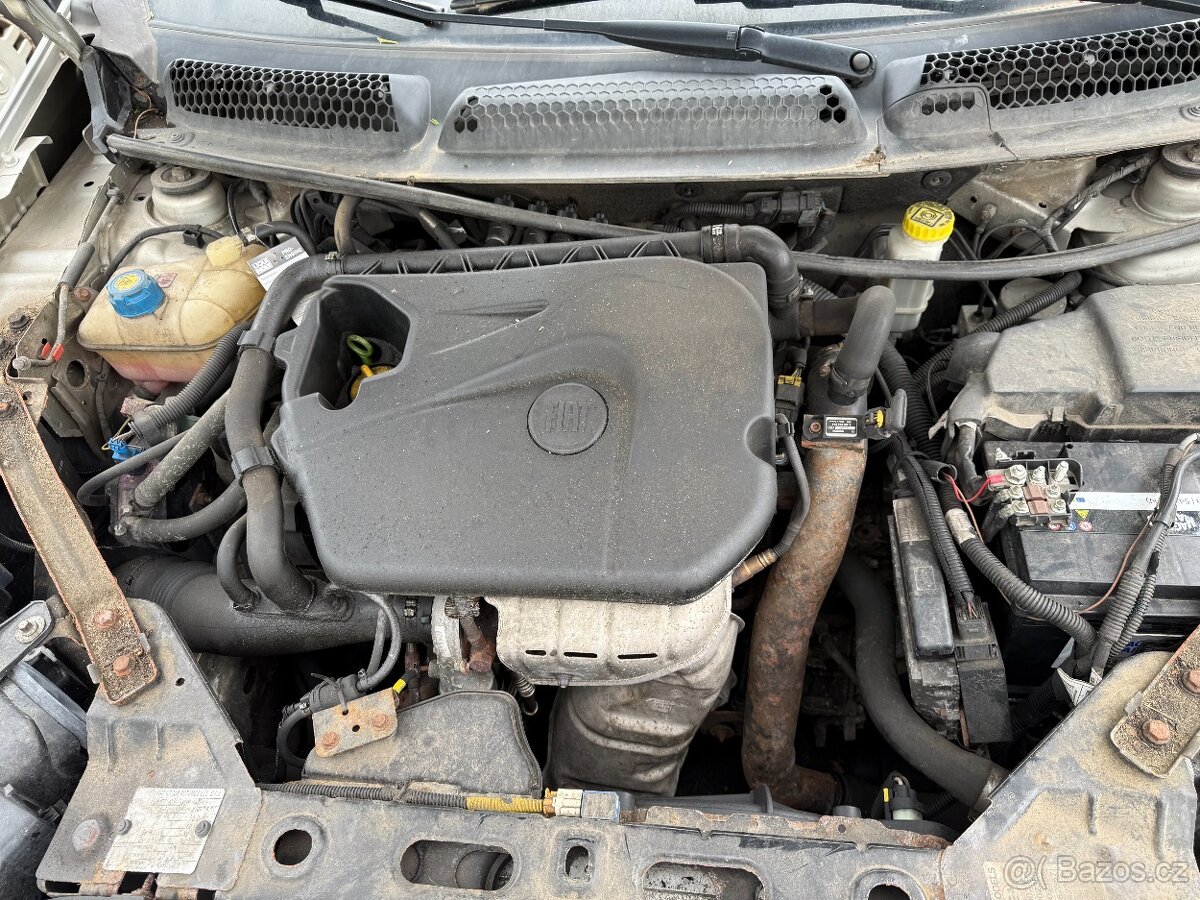 Fiat Bravo 1,4T 16v LPG.88 kw.6 rychl.12/2008 - 9