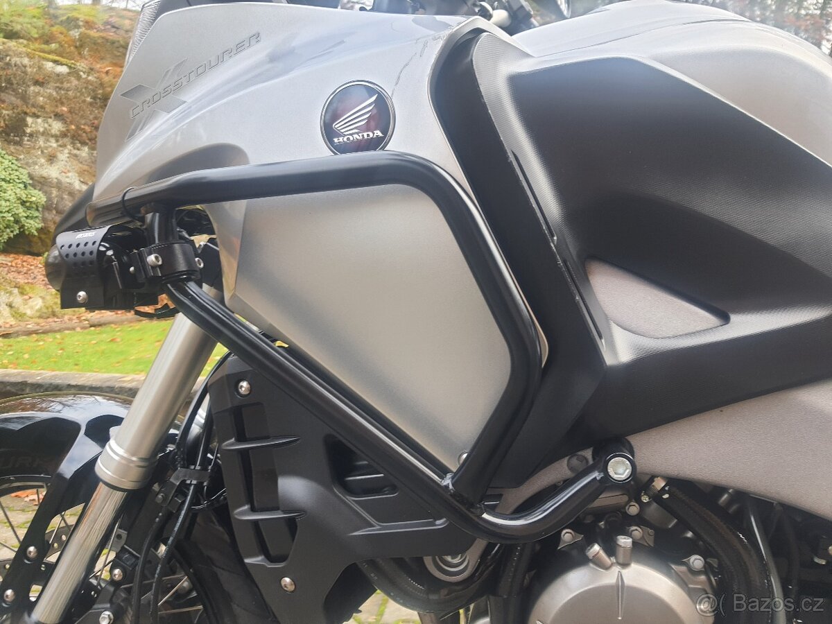 Honda VFR 1200 X Crosstourer - SUPER STAV + VÝBAVA -29 000KM - 9