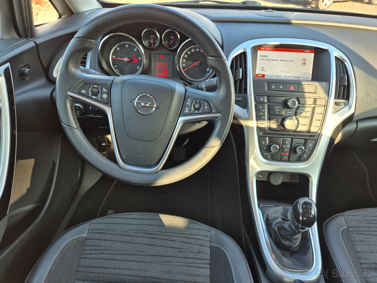 Opel Astra J,1.7CDTi,81KW,LED,SPORTS TOURER,R.V.2014 - 9