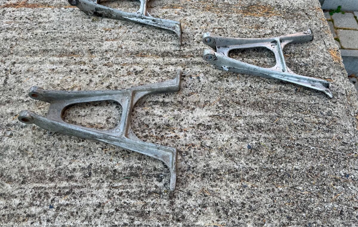 Jawa 250 350 sport, calif, ČZ - stojany 19 kola - 9