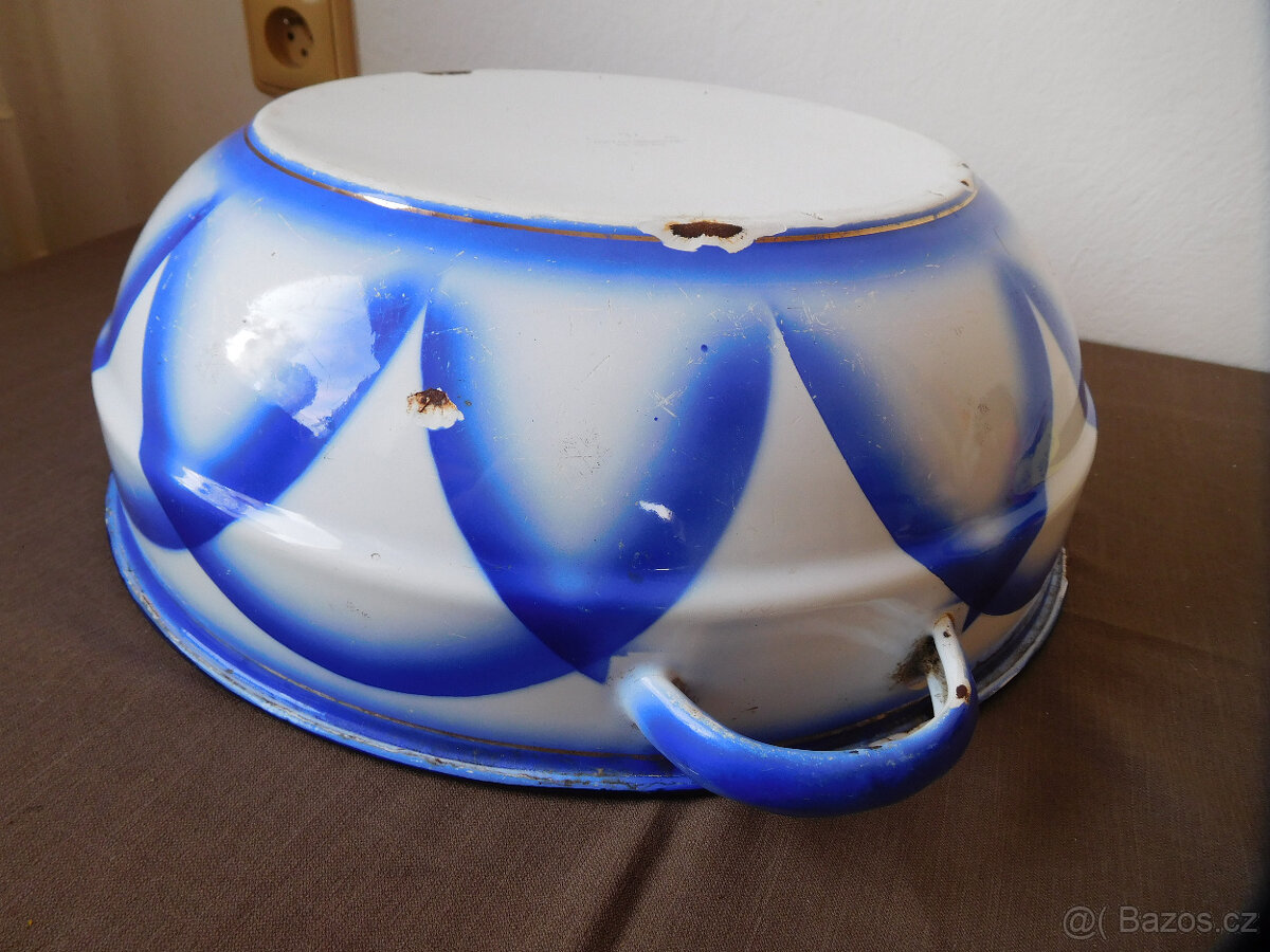 VELKÁ SMALTOVANÁ MÍSA - 9