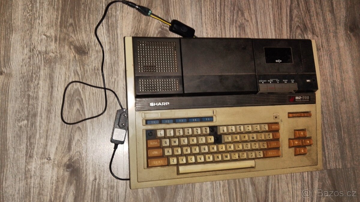 Nabízím počítač Sharp MZ-720 . - 9