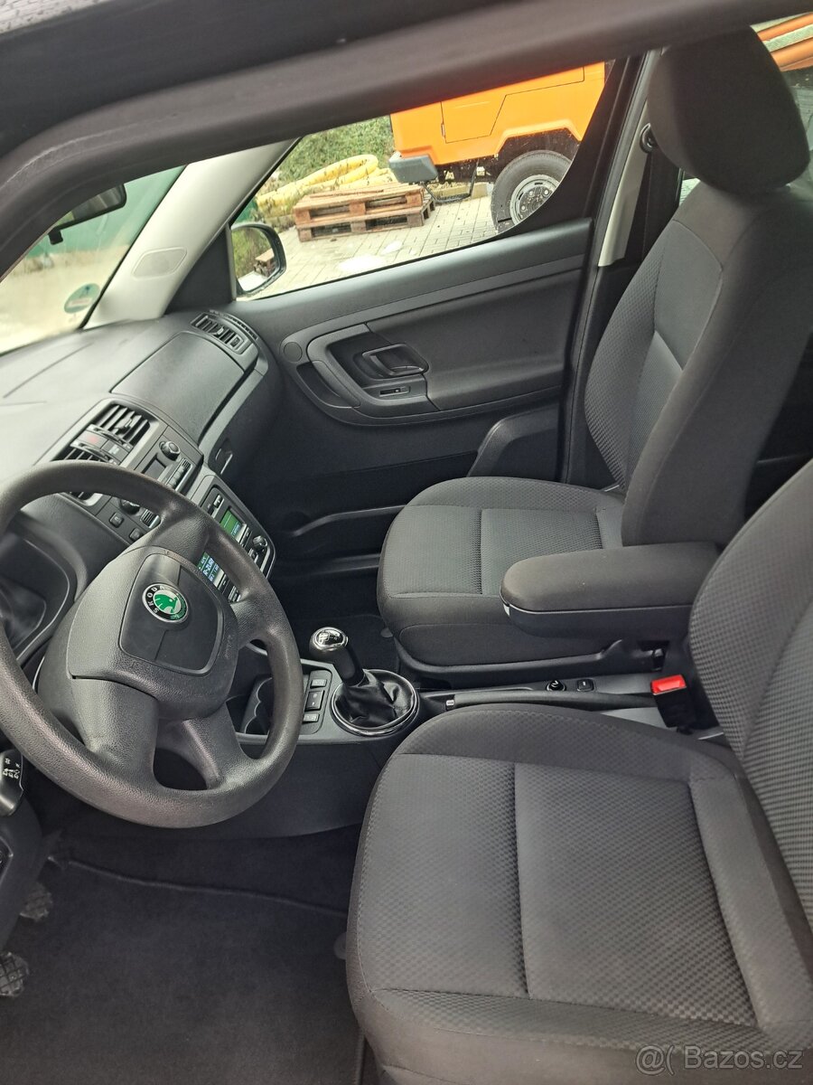 Škoda roomster 1.2 TSI 63kw - 9